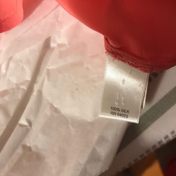 Banana Republic blouse size 6, worn once, - Picture 6 of 9